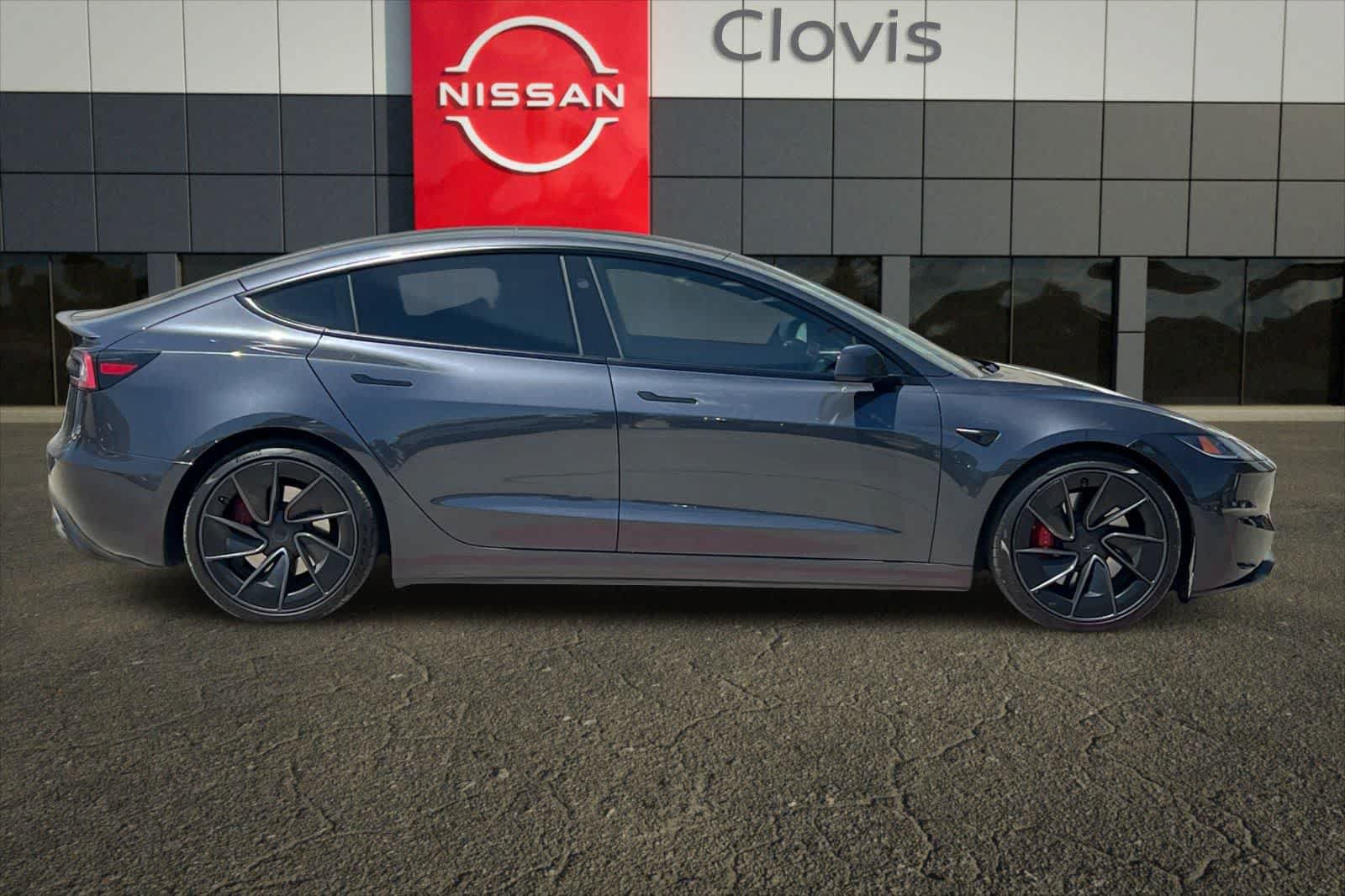 Used 2024 Tesla Model 3 Performance AWD/4WD image 9