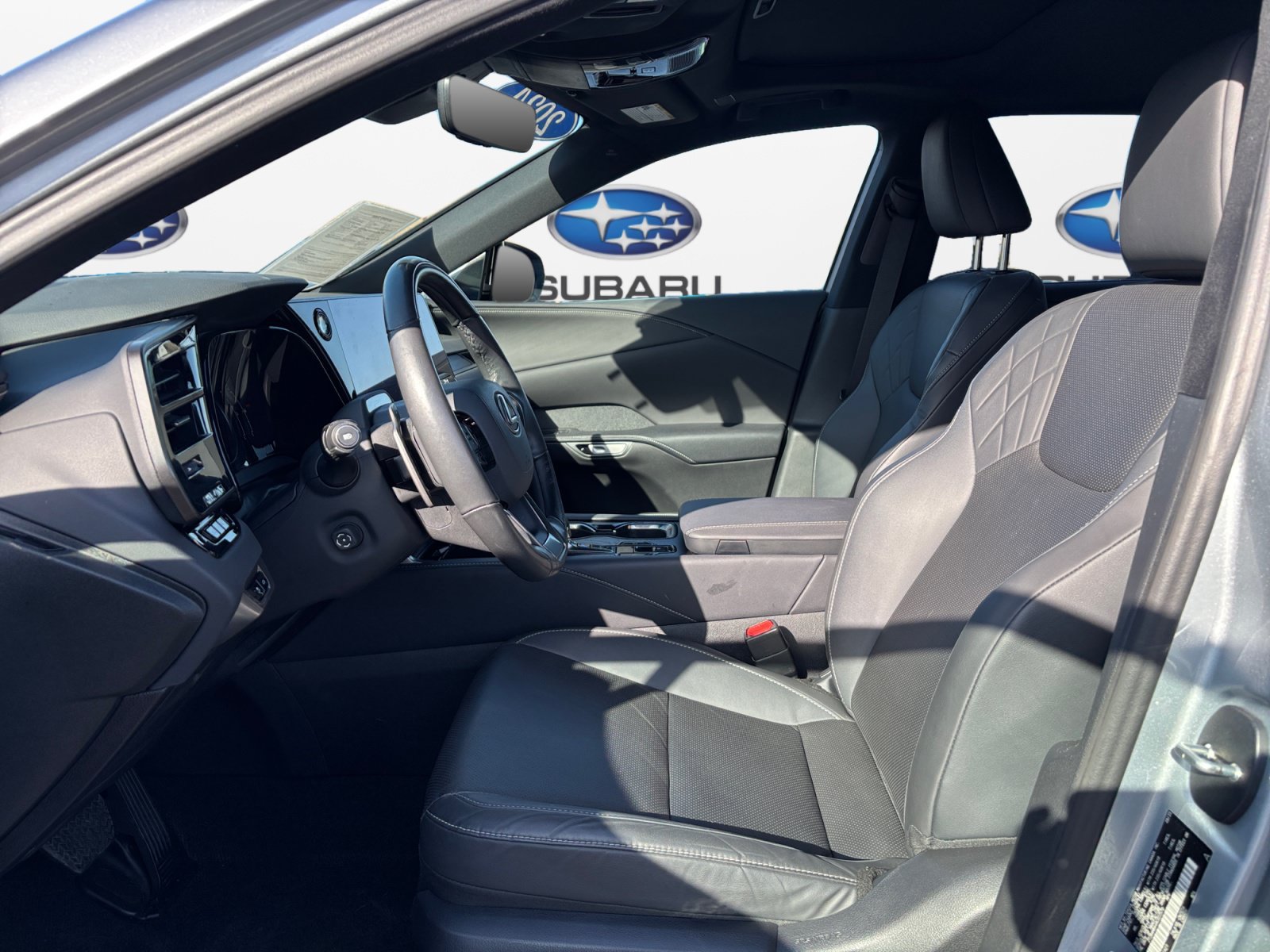 Used 2024 Lexus RX 350 Premium w/ Convenience Package FWD image 11