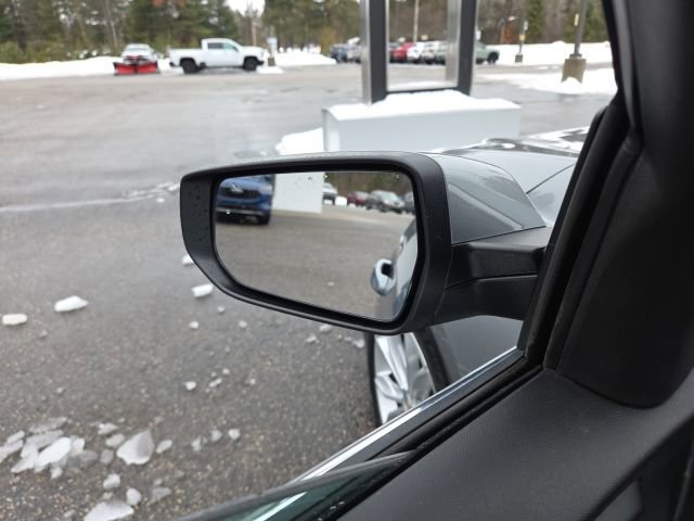 Used 2024 Chevrolet Malibu LT image 36