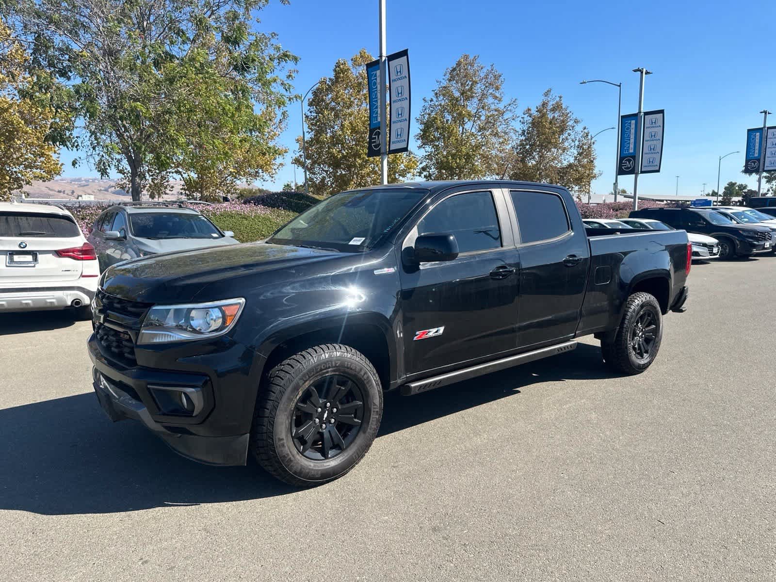 Used 2021 Chevrolet Colorado Z71 w/ Z71 Midnight Edition AWD/4WD image 5