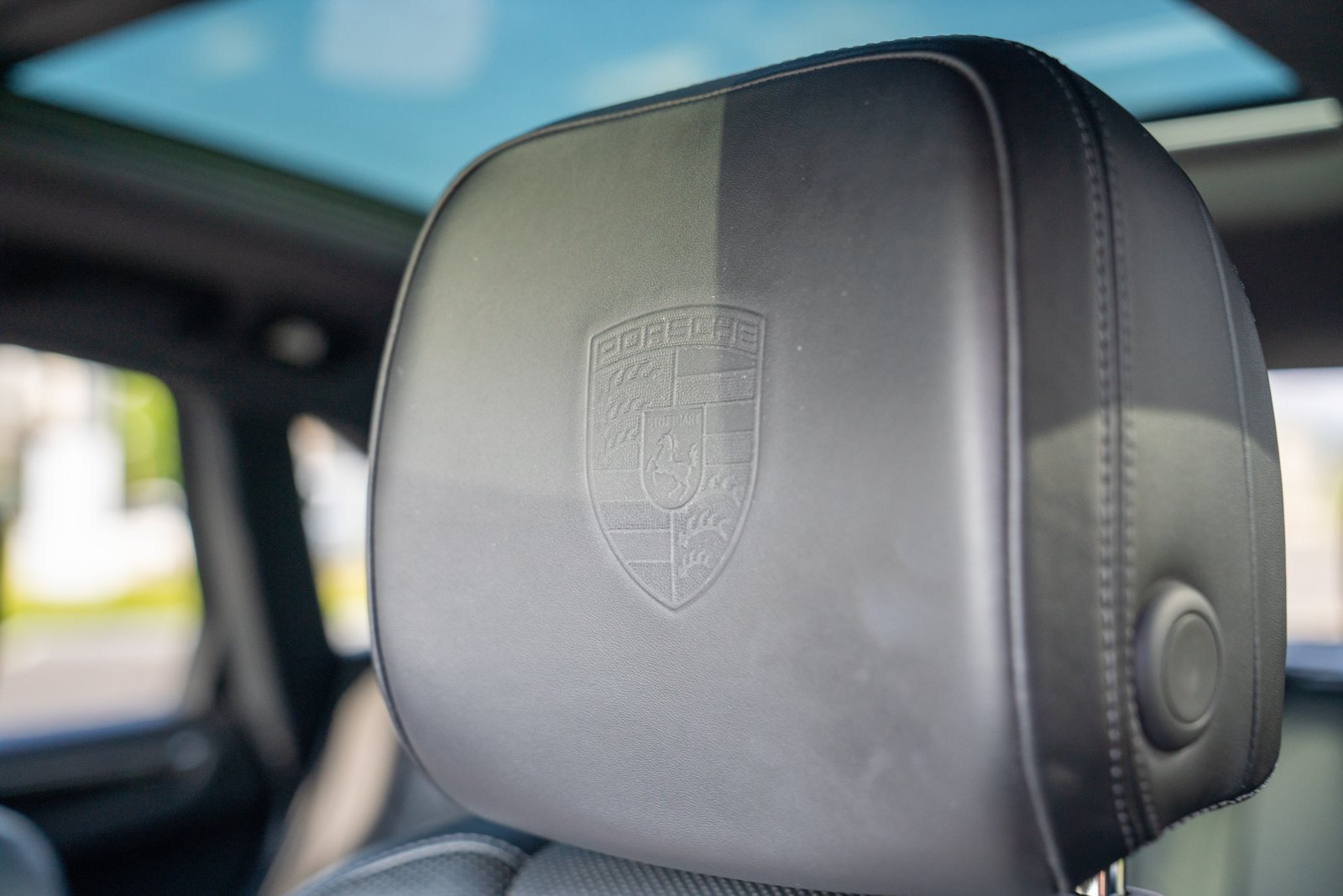 Used 2018 Porsche Macan S AWD/4WD image 13