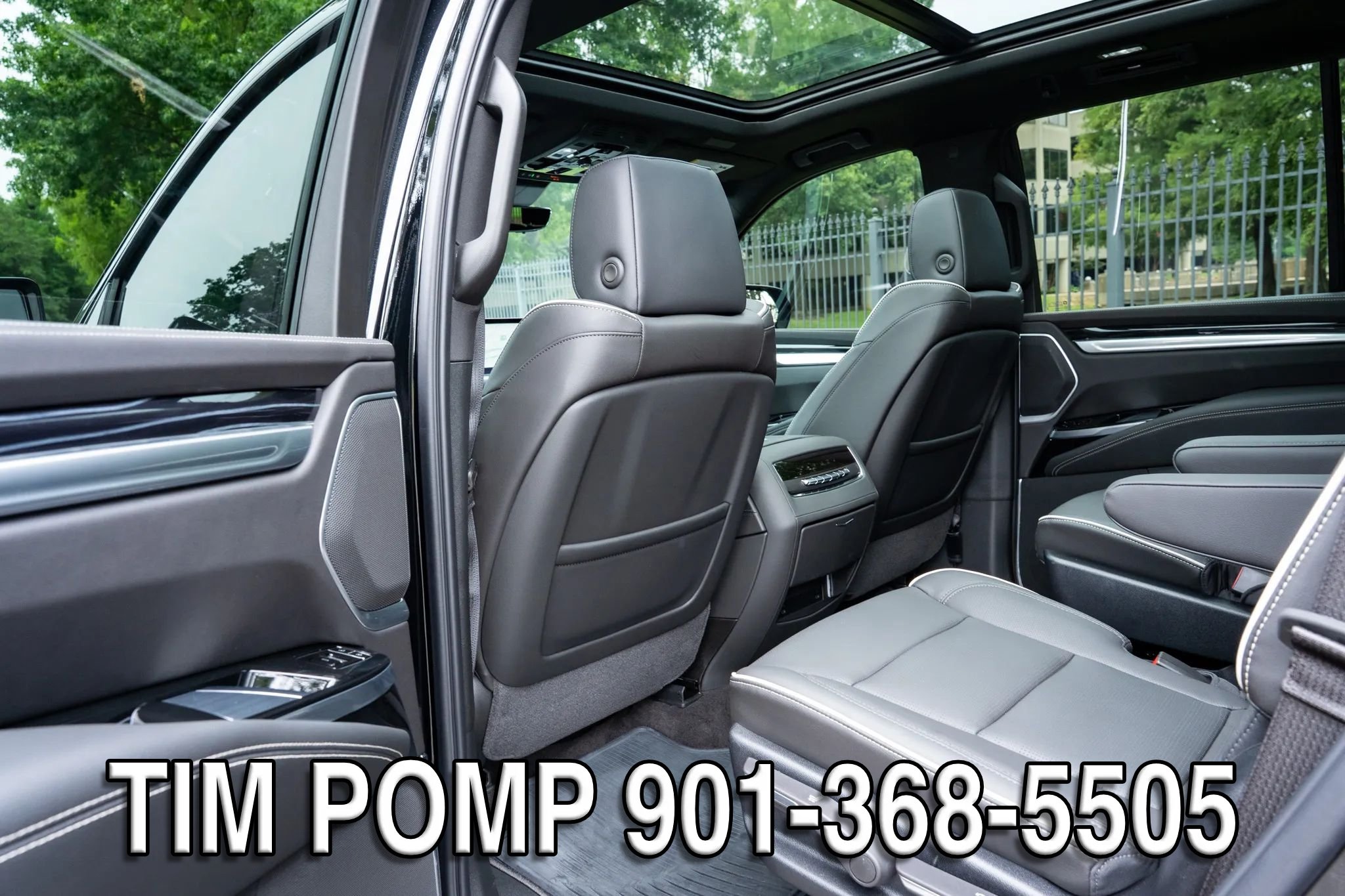 Used 2026 Cadillac Escalade Sport w/ LPO, ONYX Package AWD/4WD image 13