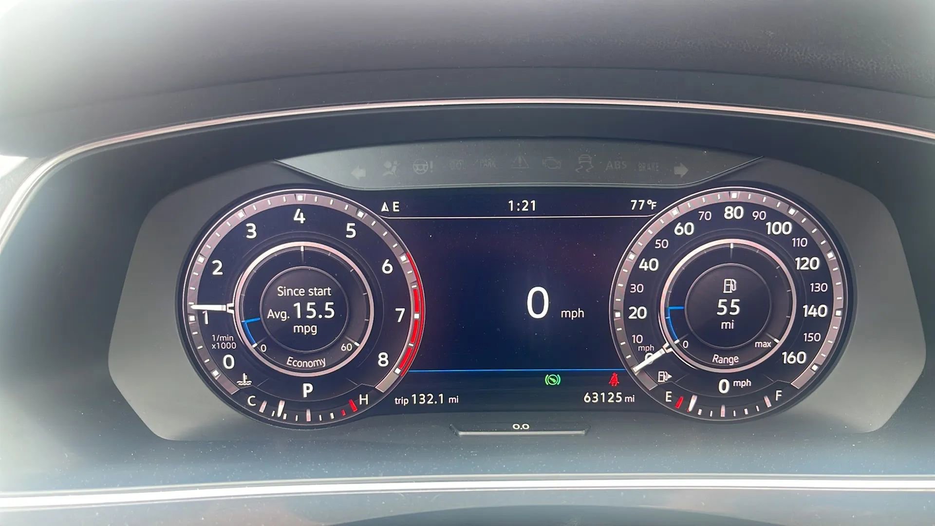 Used 2019 Volkswagen Tiguan SEL Premium image 12