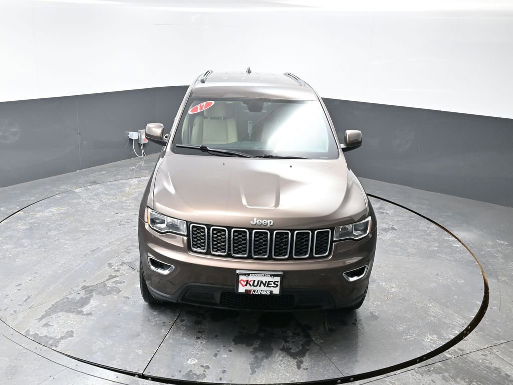 Used 2017 Jeep Grand Cherokee Laredo w/ Quick Order Package 23E image 41