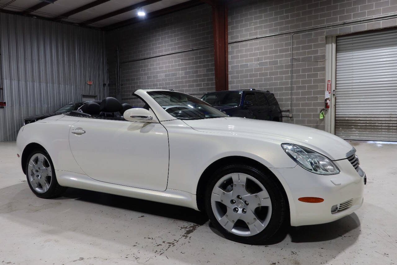 Used 2005 Lexus SC 430 Convertible RWD image 7