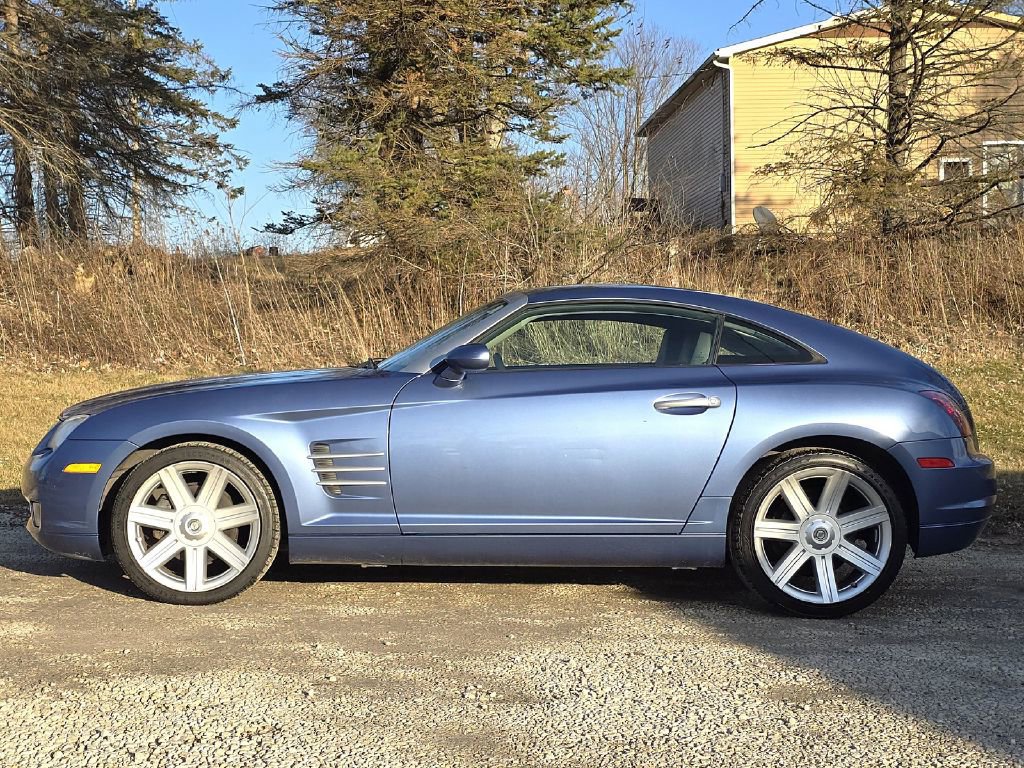 Used 2007 Chrysler Crossfire Limited image 3
