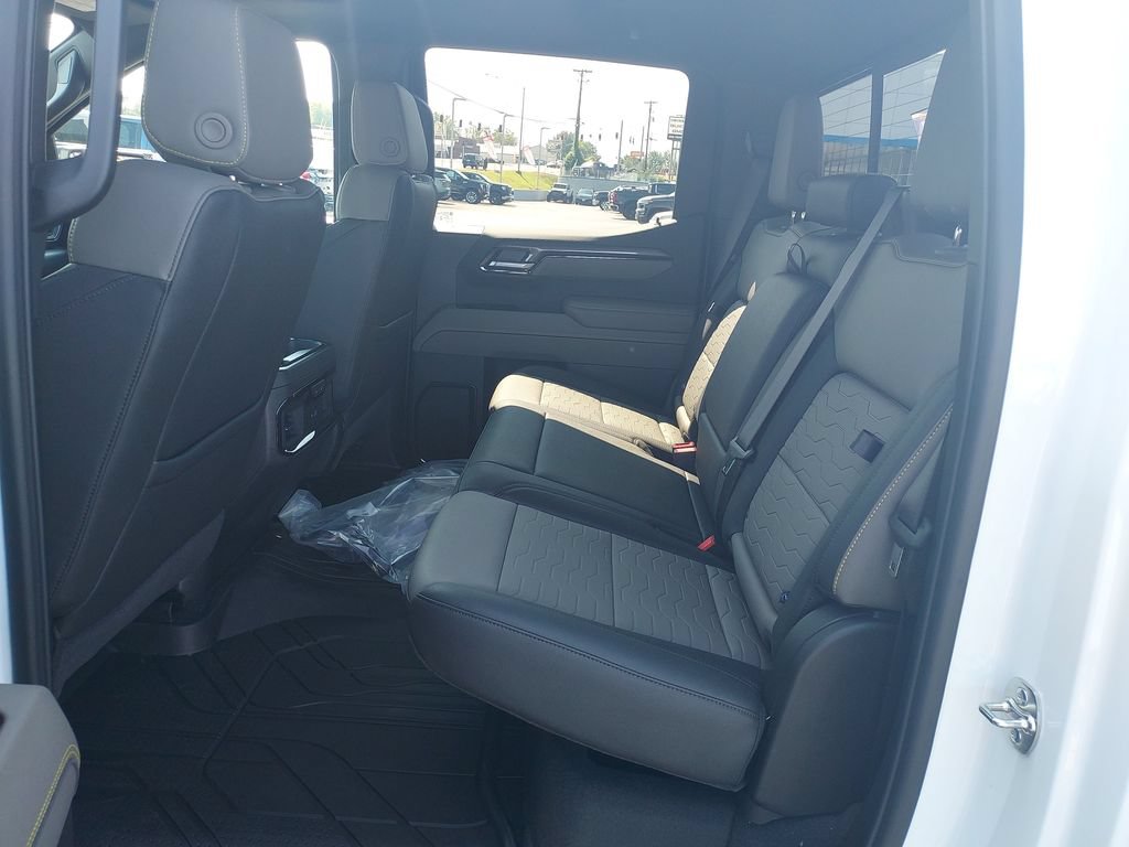 New 2026 Chevrolet Silverado 1500 ZR2 AWD/4WD image 14