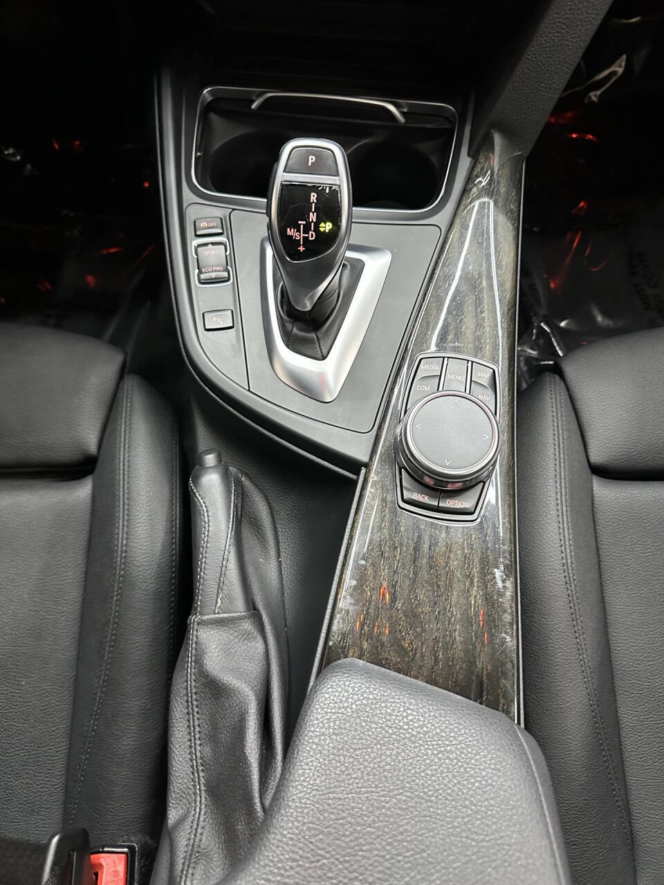 Used 2018 BMW 330i xDrive 330i xDrive AWD 4dr Sedan image 27