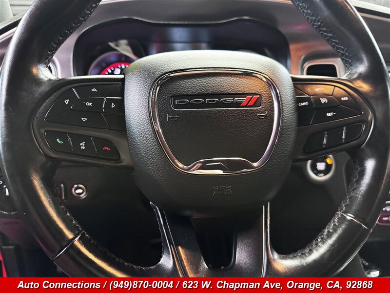 Used 2022 Dodge Charger SXT RWD image 13