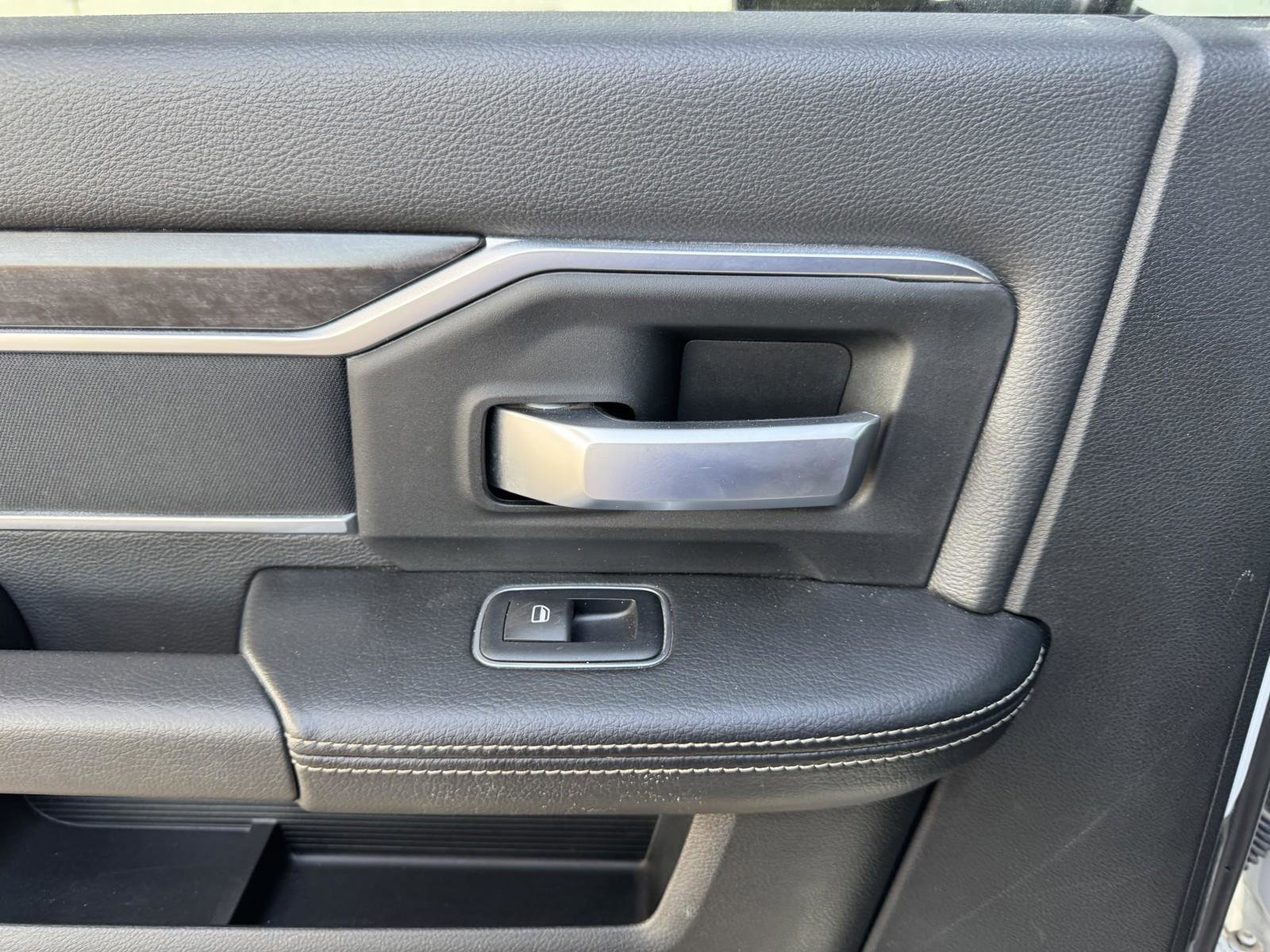 Used 2024 RAM 3500 Big Horn image 26