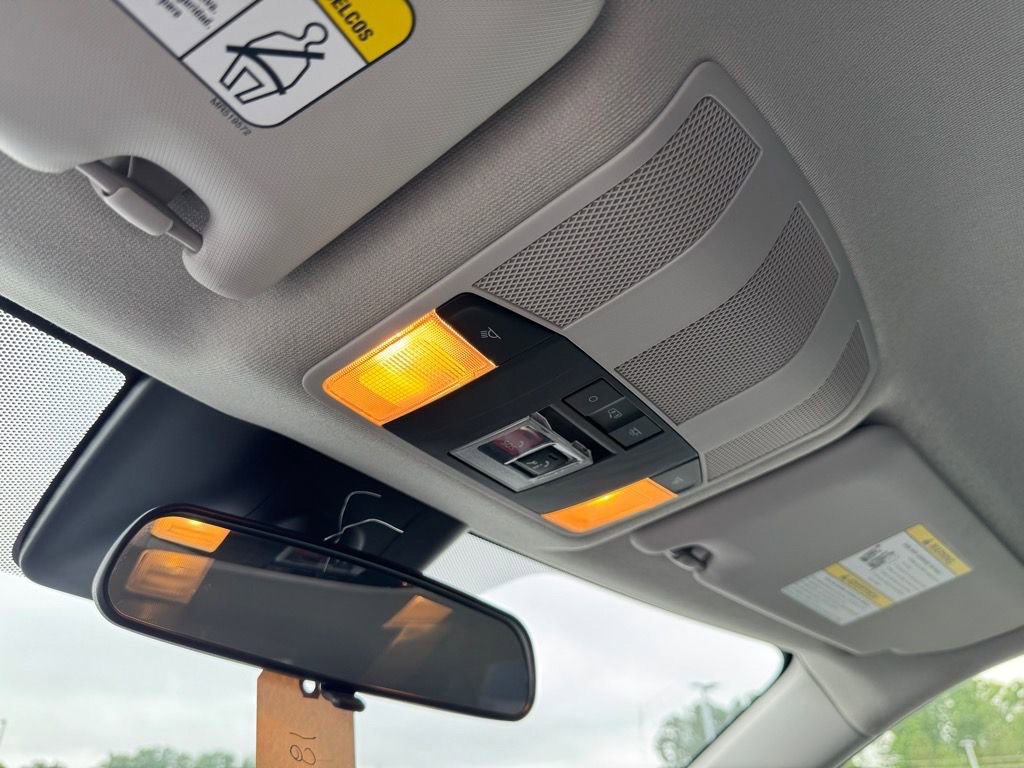 Used 2024 Mitsubishi Eclipse Cross LE image 25