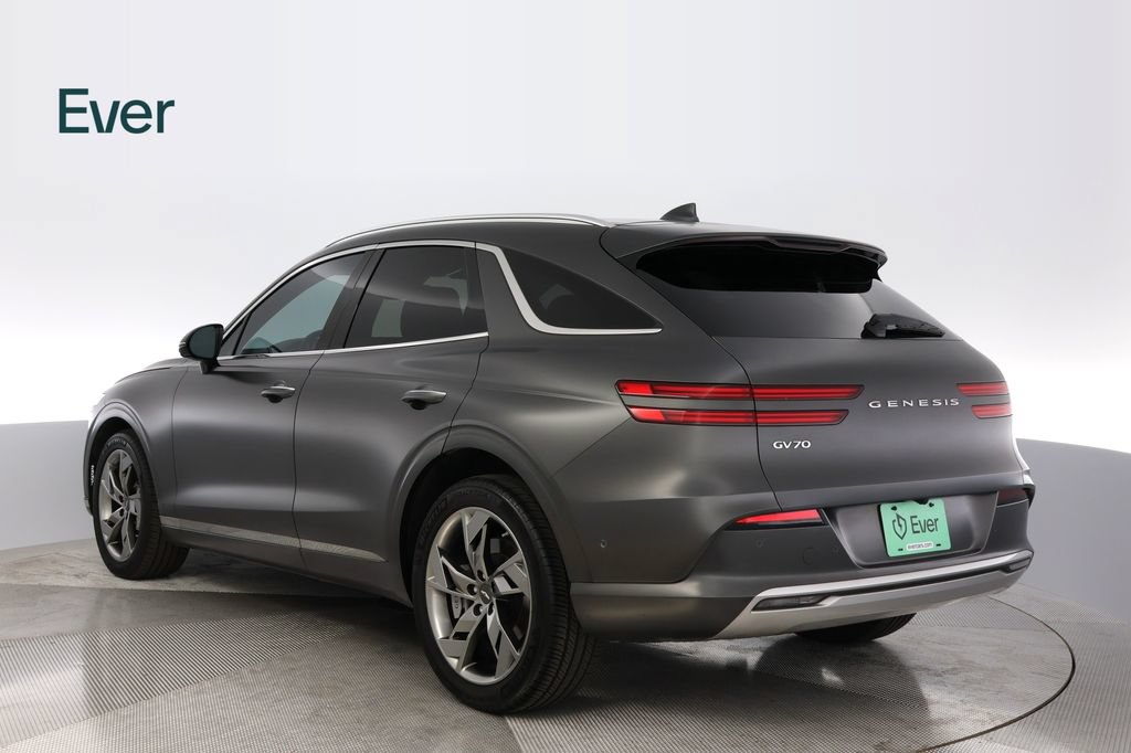 Used 2023 Genesis Electrified GV70 AWD/4WD image 17