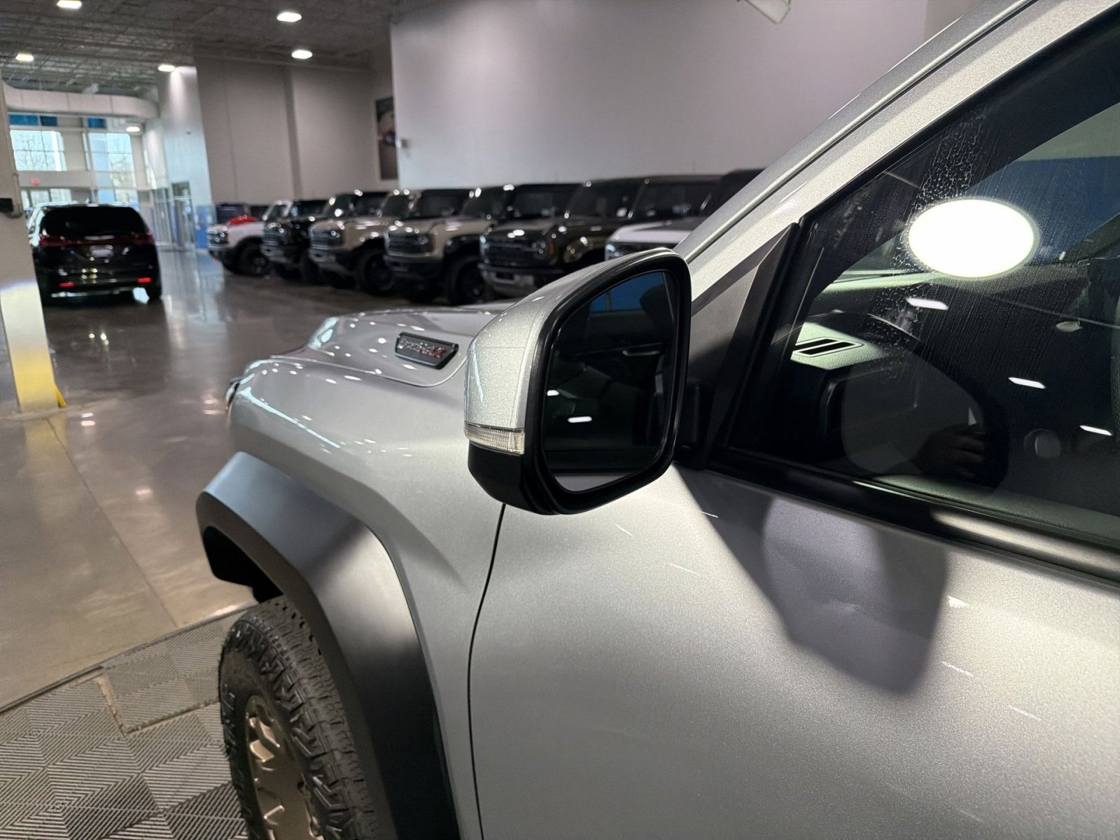 Used 2024 Toyota Tacoma Trailhunter image 15