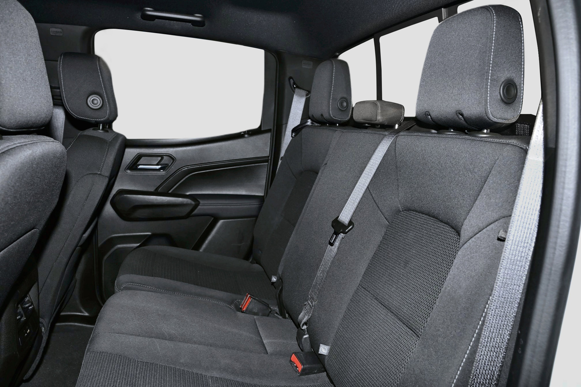 Used 2024 GMC Canyon Elevation w/ Convenience Package AWD/4WD image 17