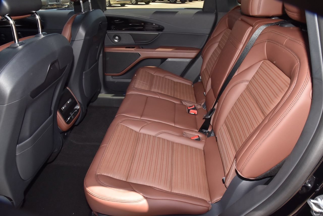New 2026 Lincoln Nautilus Reserve w/ Jet Appearance Package AWD/4WD image 20