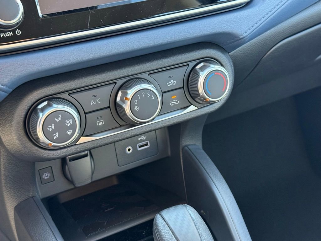 New 2025 Nissan Versa SV w/ Trunk Package image 10