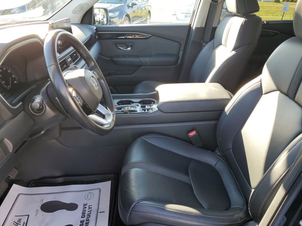 Certified 2023 Honda Pilot Touring image 23