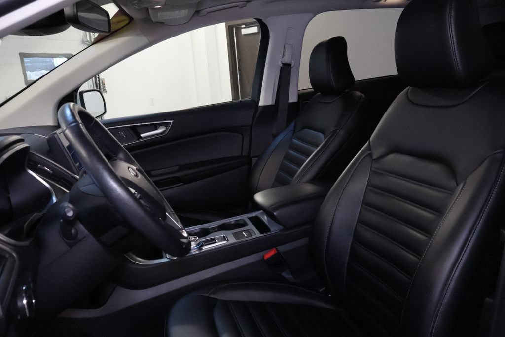 Used 2021 Ford Edge SEL w/ Convenience Package AWD/4WD image 14