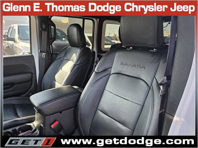 Used 2023 Jeep Wrangler Sahara w/ Cold Weather Group image 22