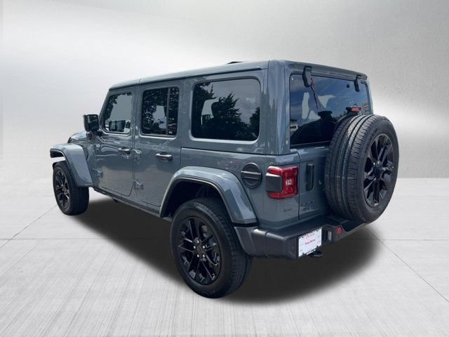 Certified 2025 Jeep Wrangler Unlimited Sahara w/ Safety Group AWD/4WD image 8