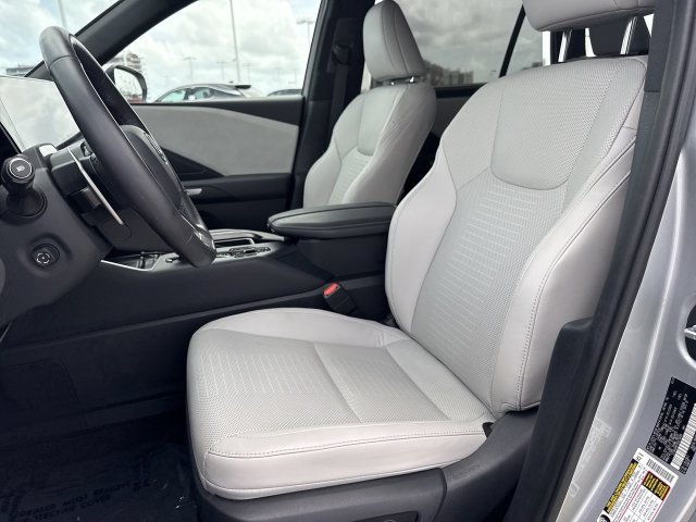 Certified 2024 Lexus TX 350 FWD w/ Technology Package image 11