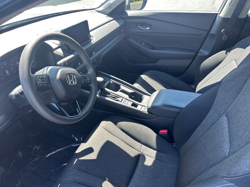 Used 2024 Honda Accord EX image 10
