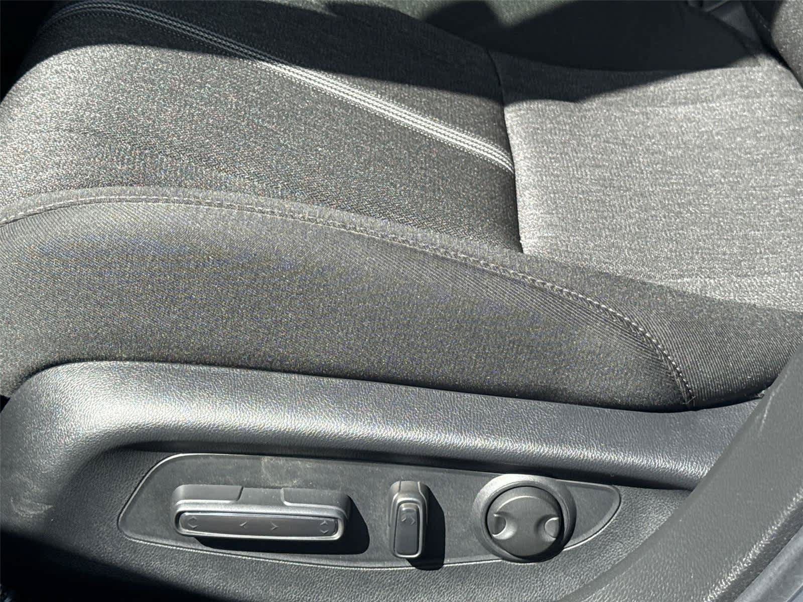 Used 2025 Honda Accord Sport image 13