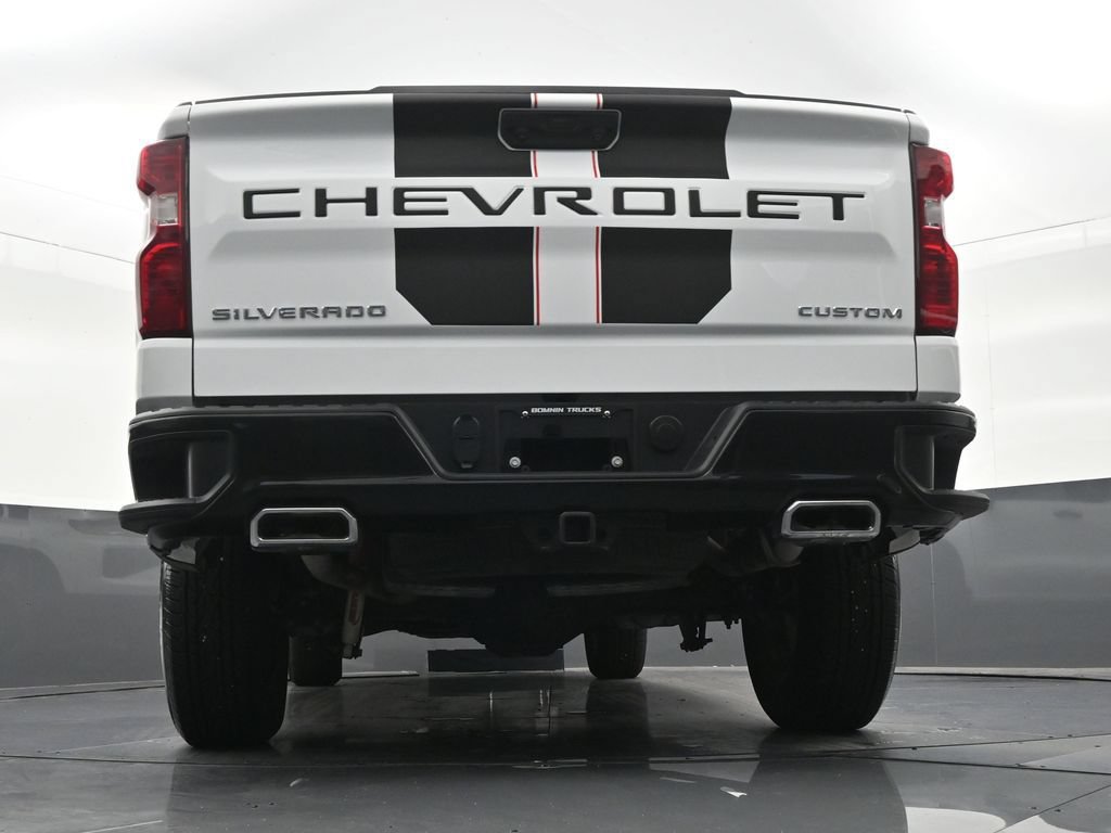 Used 2025 Chevrolet Silverado 1500 Custom Trail Boss AWD/4WD image 28