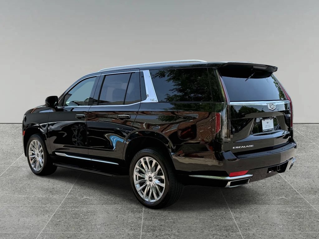 Used 2023 Cadillac Escalade Premium Luxury AWD/4WD image 12
