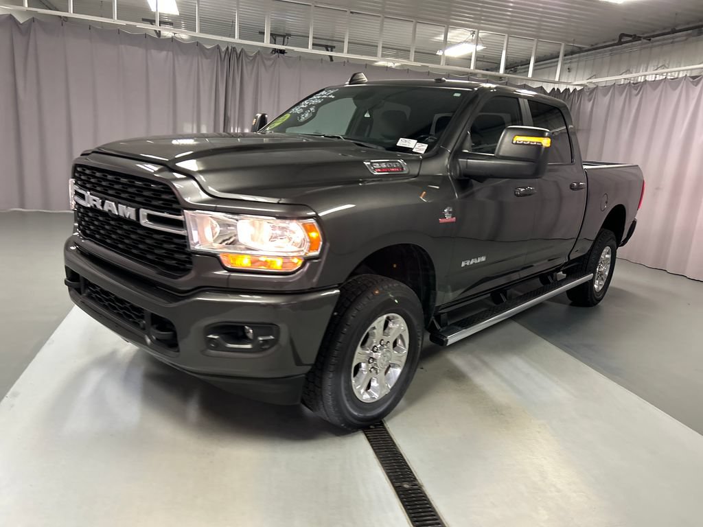 Used 2024 RAM 2500 Big Horn w/ Towing Technology Group AWD/4WD image 3