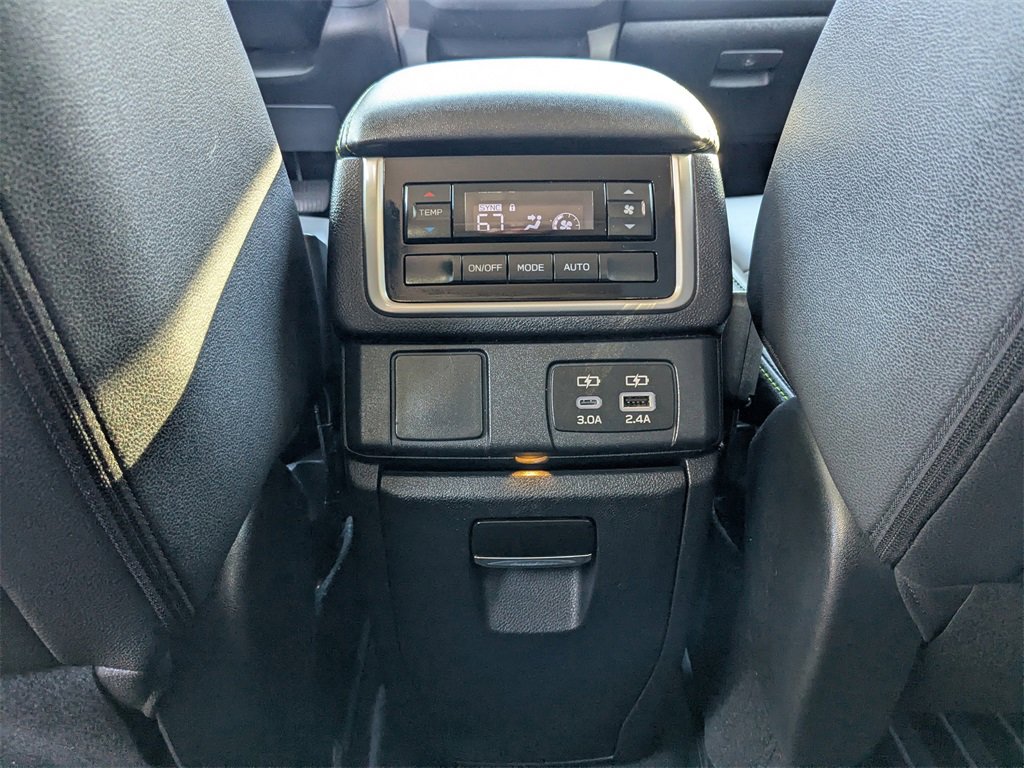Used 2024 Subaru Ascent Onyx Edition w/ Popular Package Onyx image 4