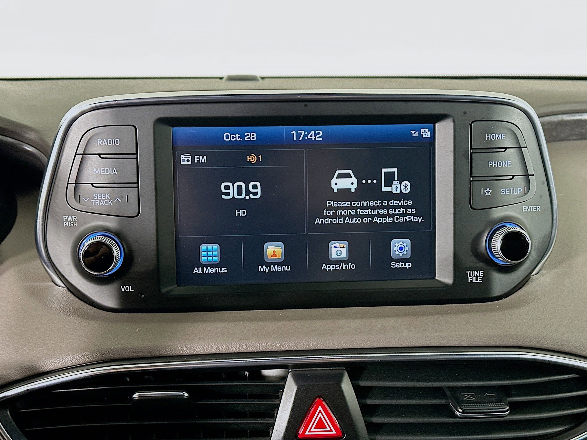 Used 2019 Hyundai Santa Fe Limited image 21