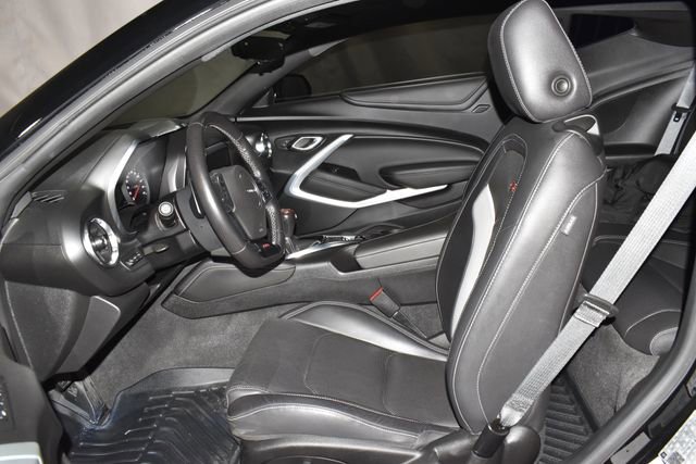 Used 2020 Chevrolet Camaro SS image 12