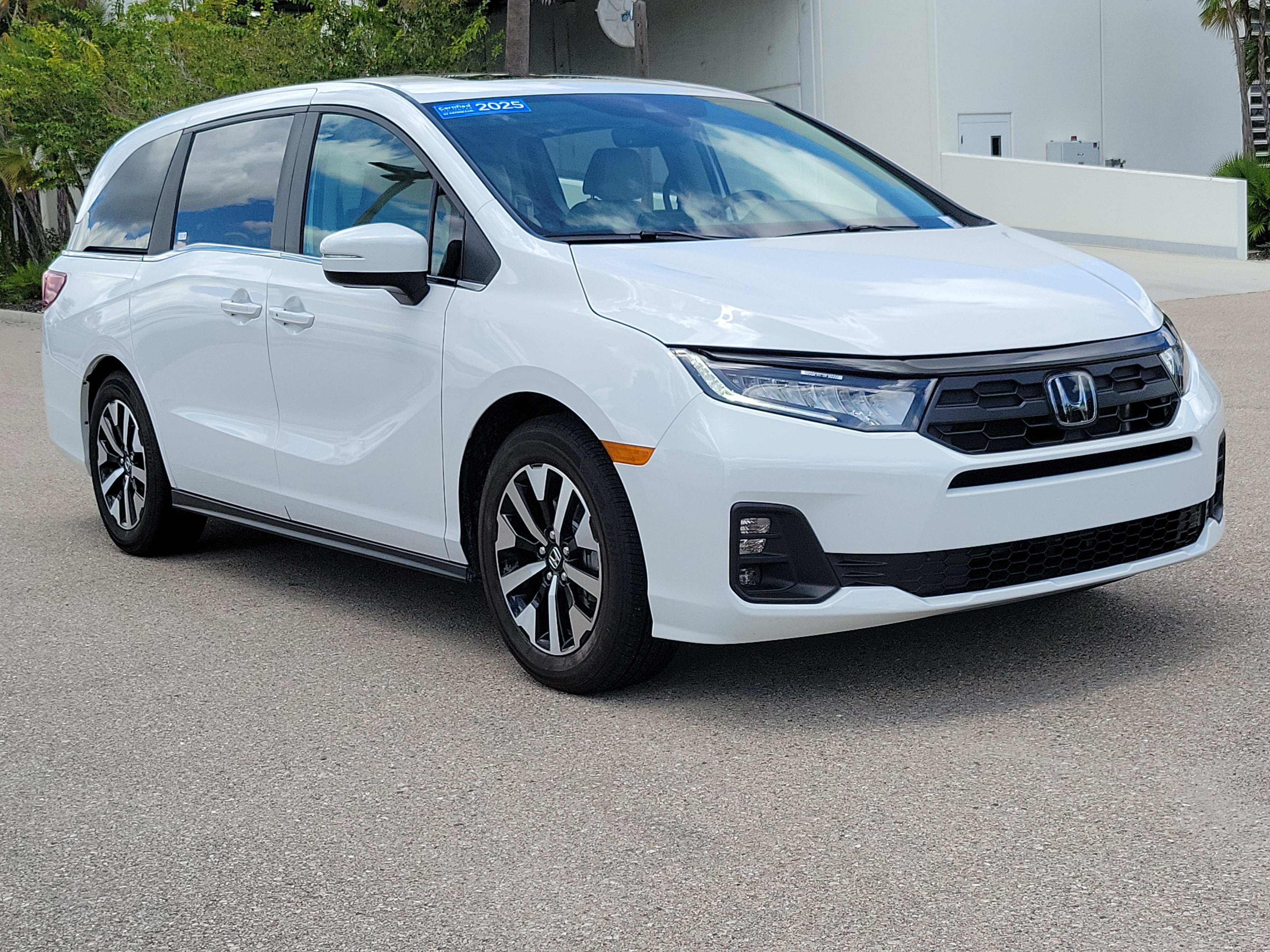 Certified 2025 Honda Odyssey EX-L image 31