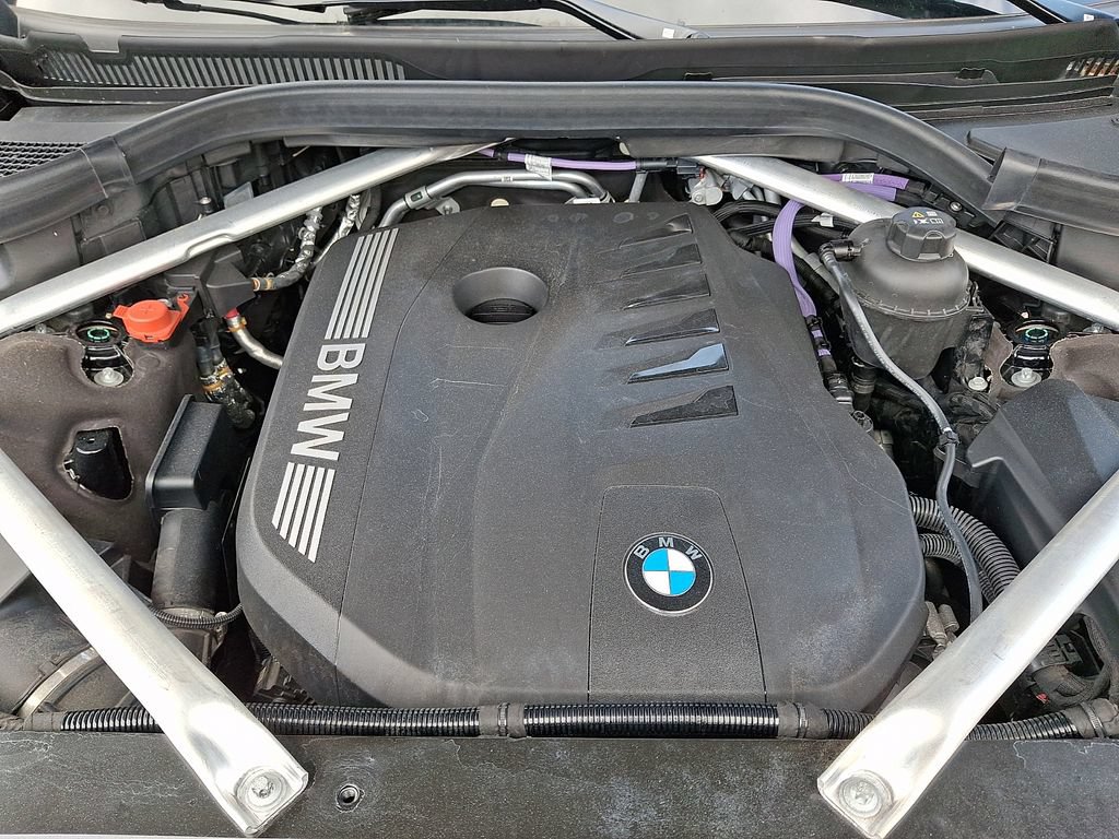 Used 2026 BMW X7 xDrive40i AWD/4WD image 33