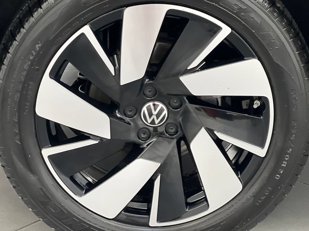 Used 2024 Volkswagen Atlas Cross Sport SE AWD/4WD image 72