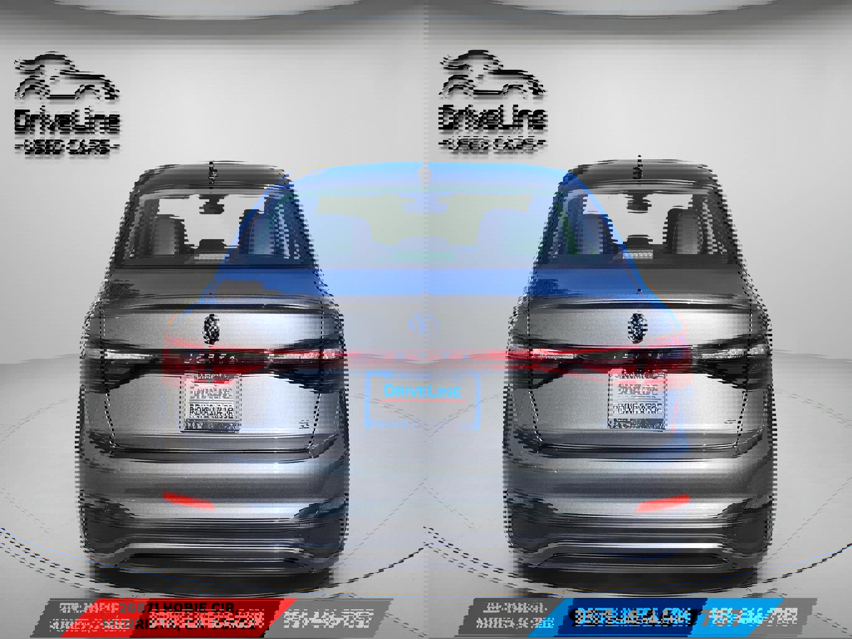 Used 2025 Volkswagen Jetta SE image 3