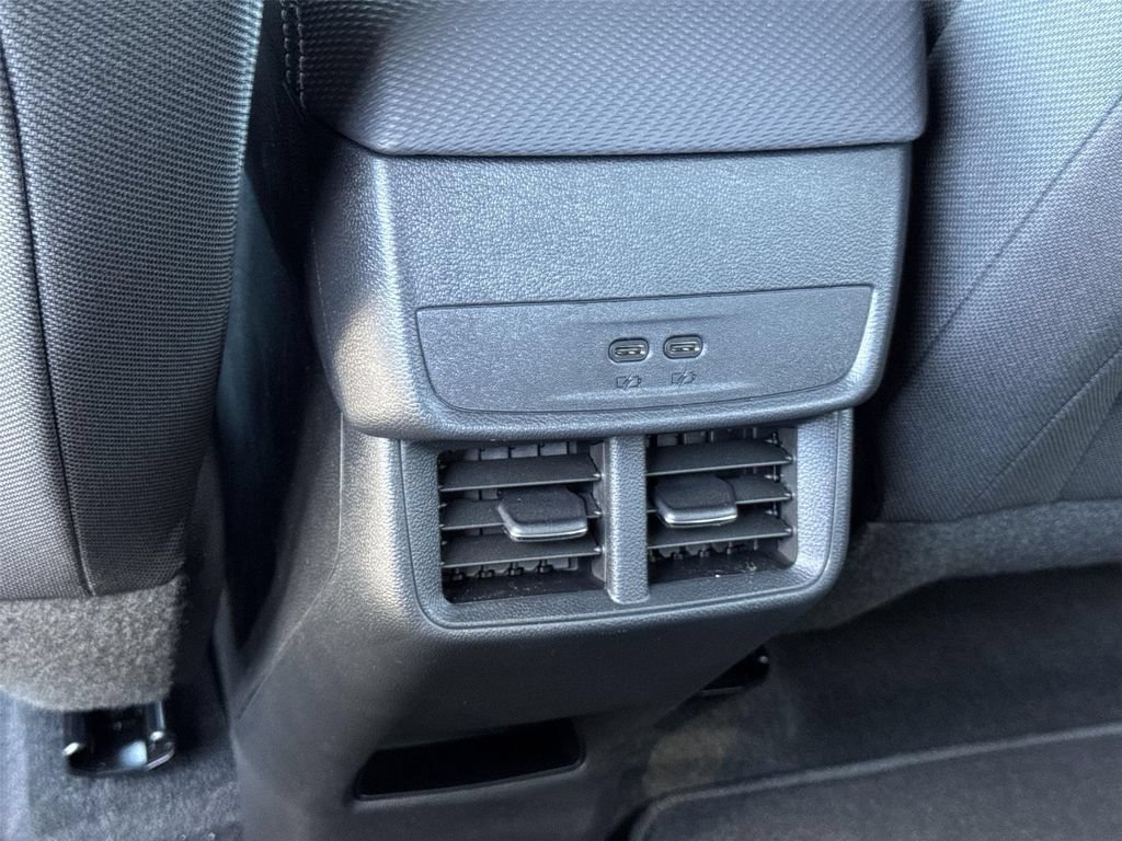 New 2026 Chevrolet Equinox LT AWD/4WD image 27