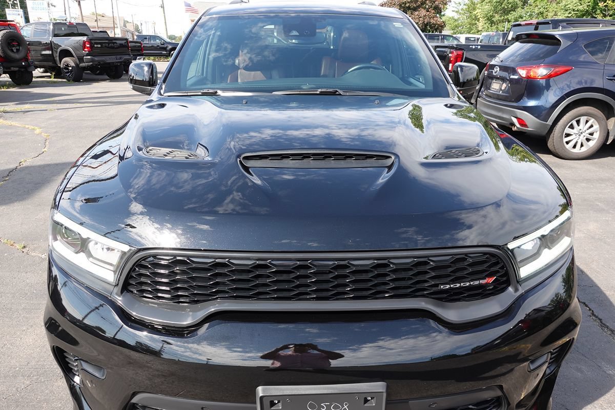 Used 2024 Dodge Durango R/T w/ Blacktop Package AWD/4WD image 6