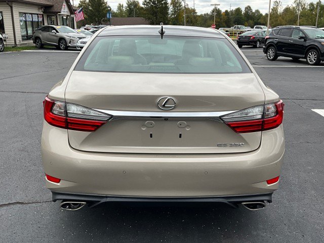 Used 2018 Lexus ES 350 w/ Luxury Package w/Wood Trim FWD image 6