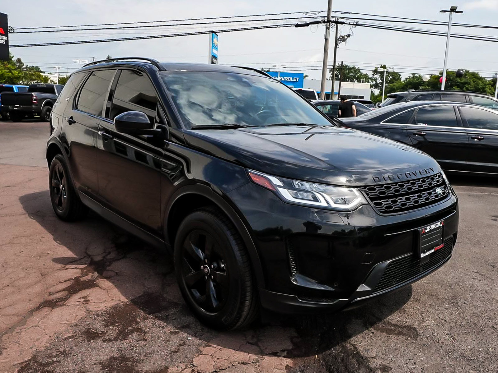 Used 2023 Land Rover Discovery Sport S AWD/4WD image 3