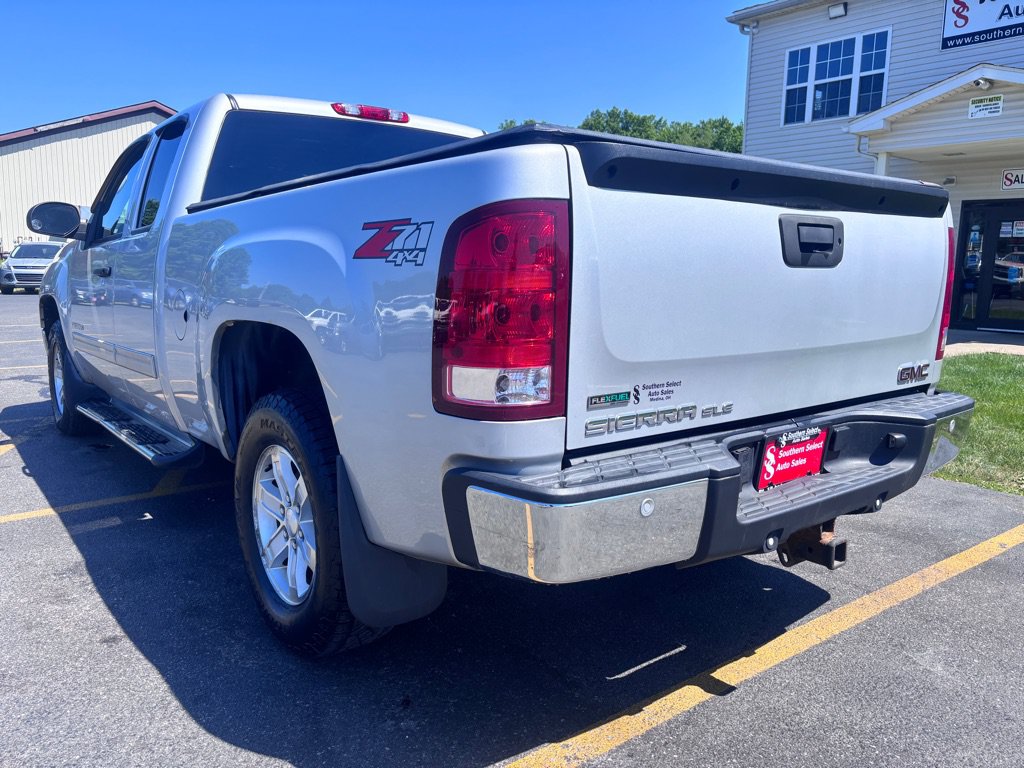 Used 2011 GMC Sierra 1500 SLE w/ Power Tech Package AWD/4WD image 8