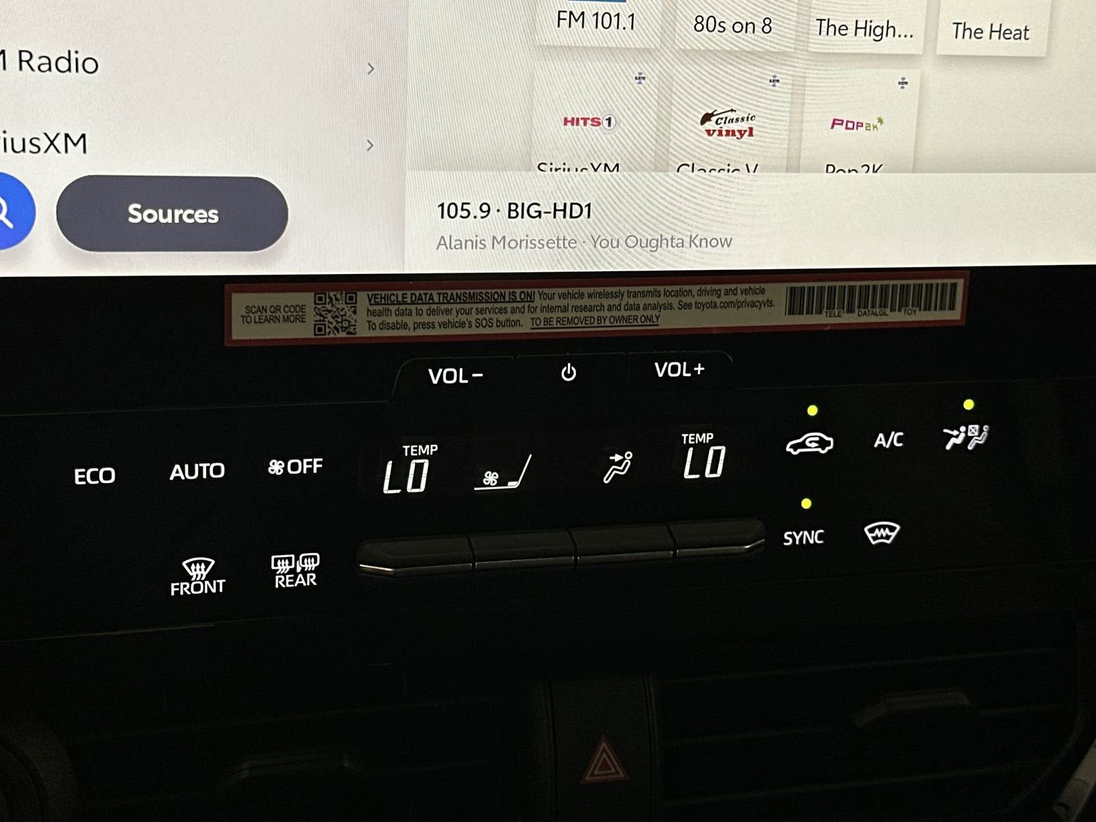 Used 2024 Toyota bZ4X XLE FWD image 19