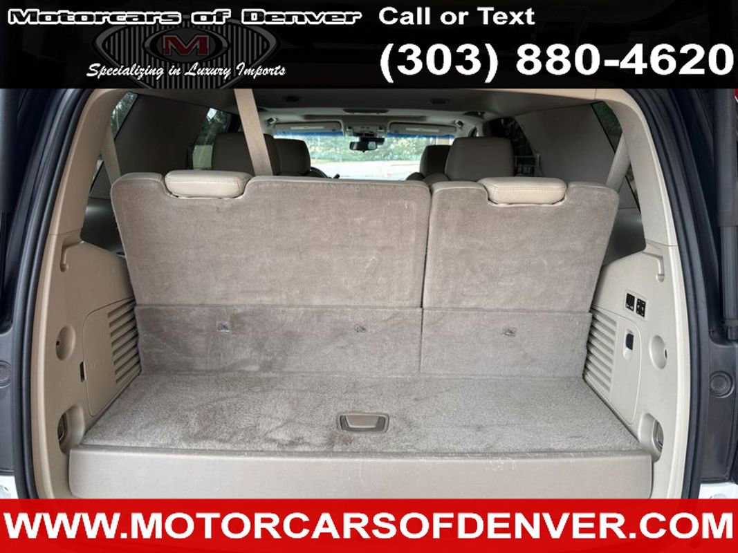 Used 2019 Cadillac Escalade Luxury AWD/4WD image 12