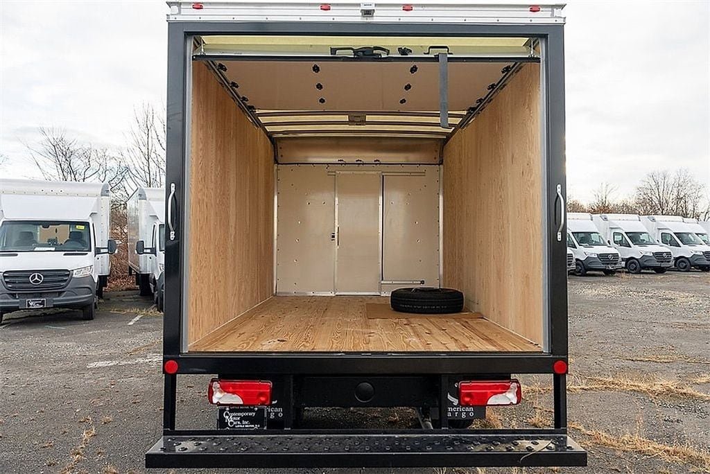 New 2024 Mercedes-Benz Sprinter 4500 image 6