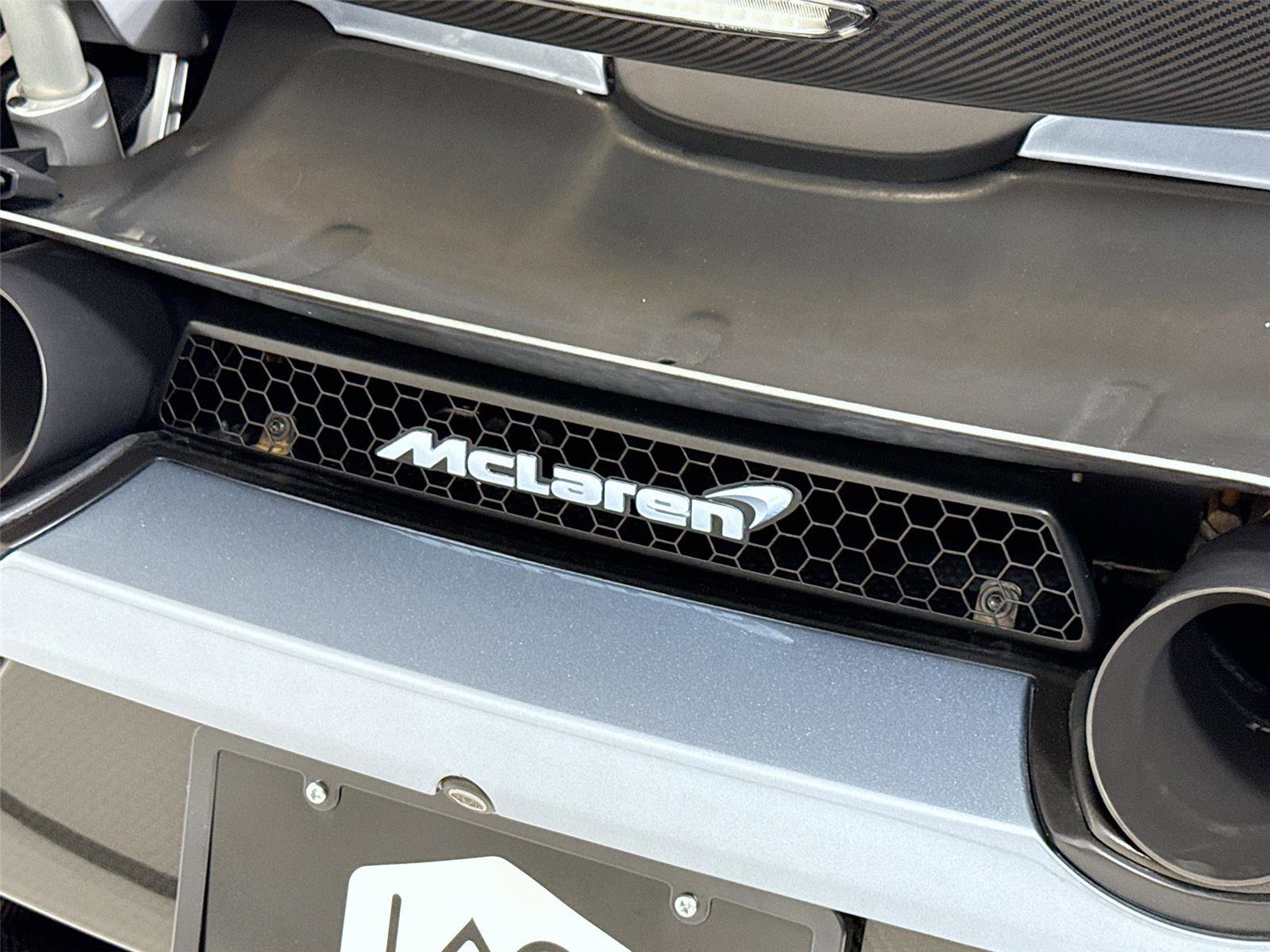 Used 2019 McLaren 720S RWD image 34