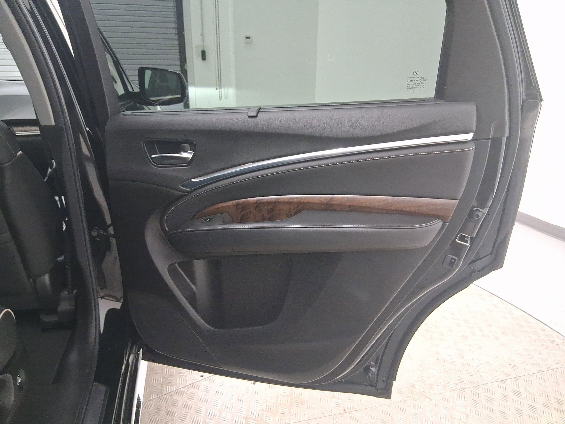 Used 2020 Acura MDX w/Advance Pkg image 30