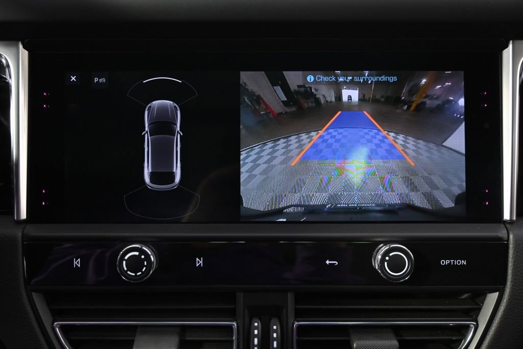 Used 2023 Porsche Macan S image 35