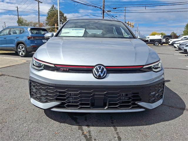 New 2025 Volkswagen GTI SE image 4
