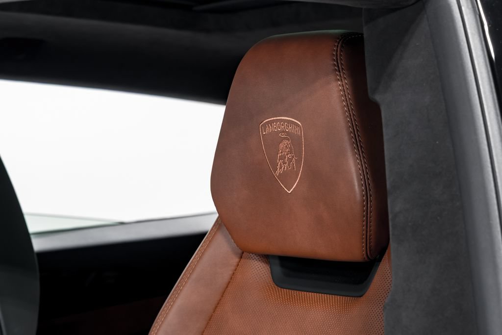 Used 2023 Lamborghini Urus S AWD/4WD image 21